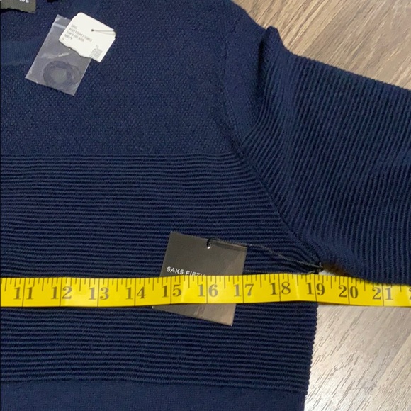 Saks Fifth Avenue Navy blue crewneck sweater - Picture 8 of 12
